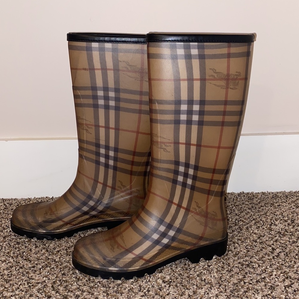 Vintage Burberry Rain Boot